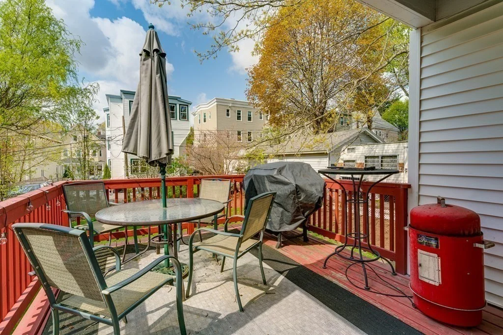 1 bed, 1 bath apartment for rent at 36 Hewlett St Unit 1, Roslindale — photo 11 of 13
