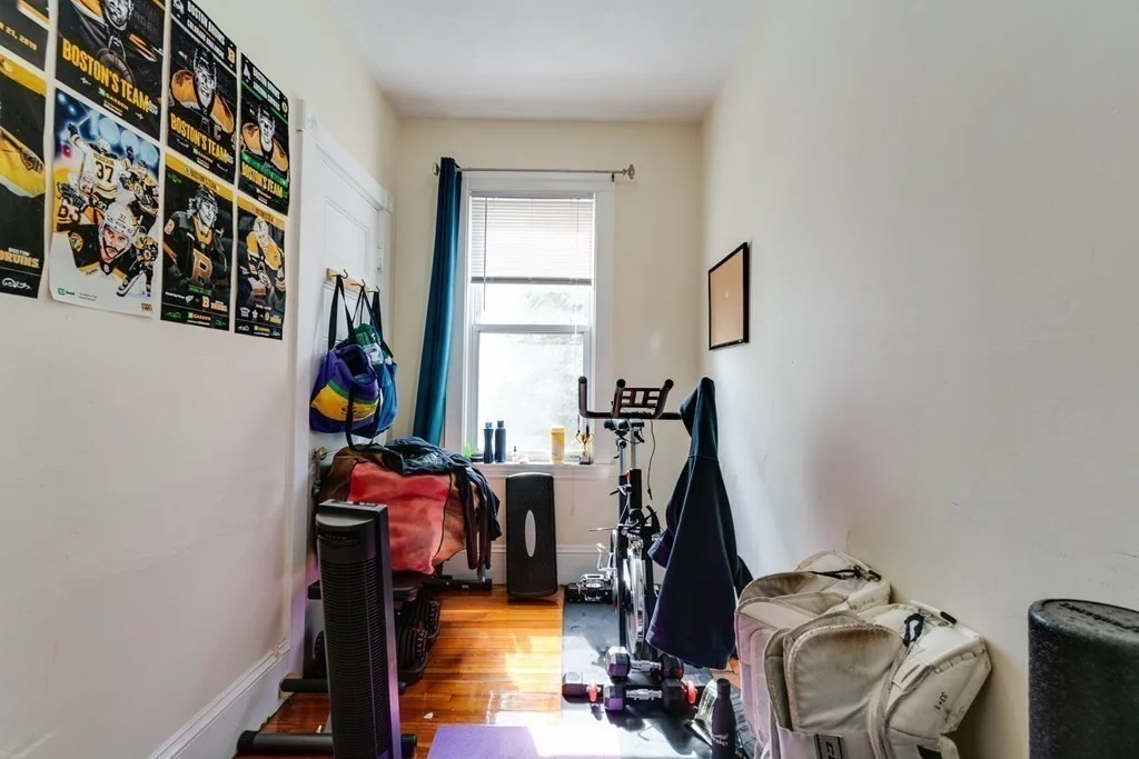1 bed, 1 bath apartment for rent at 36 Hewlett St Unit 1, Roslindale — photo 10 of 13