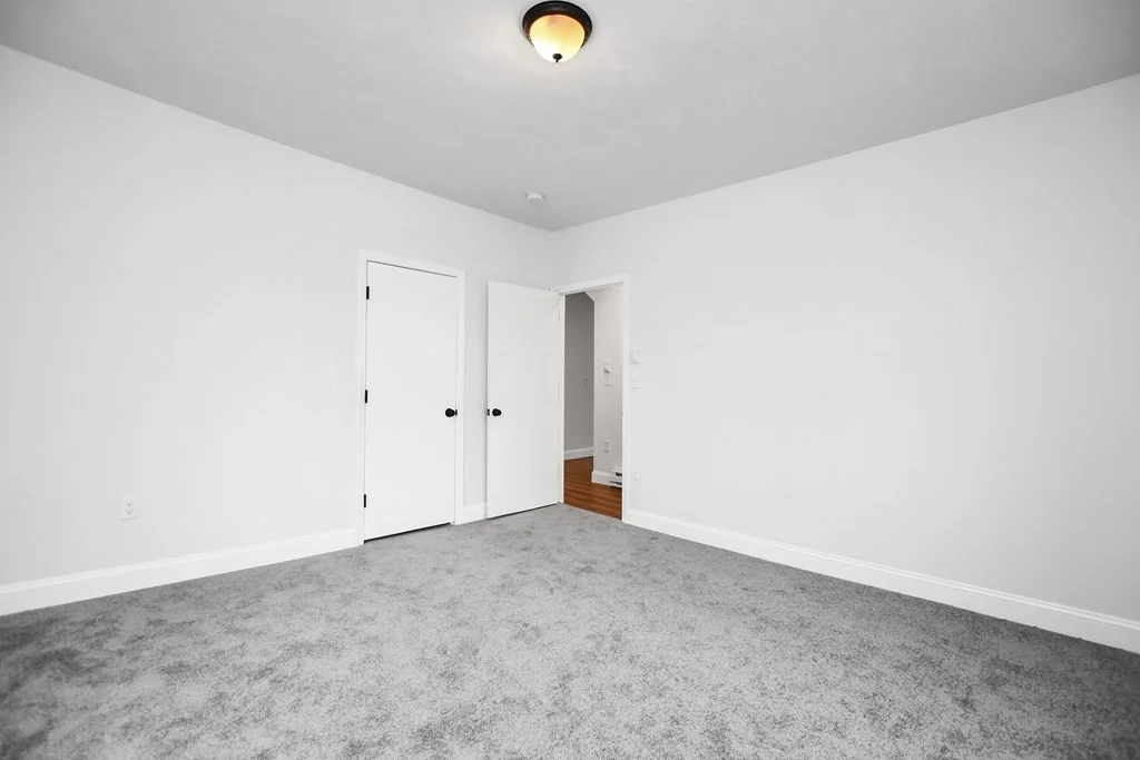 2 bed, 1 bath apartment for rent at 36 High Rock St Unit 2, Lynn — photo 3 of 26