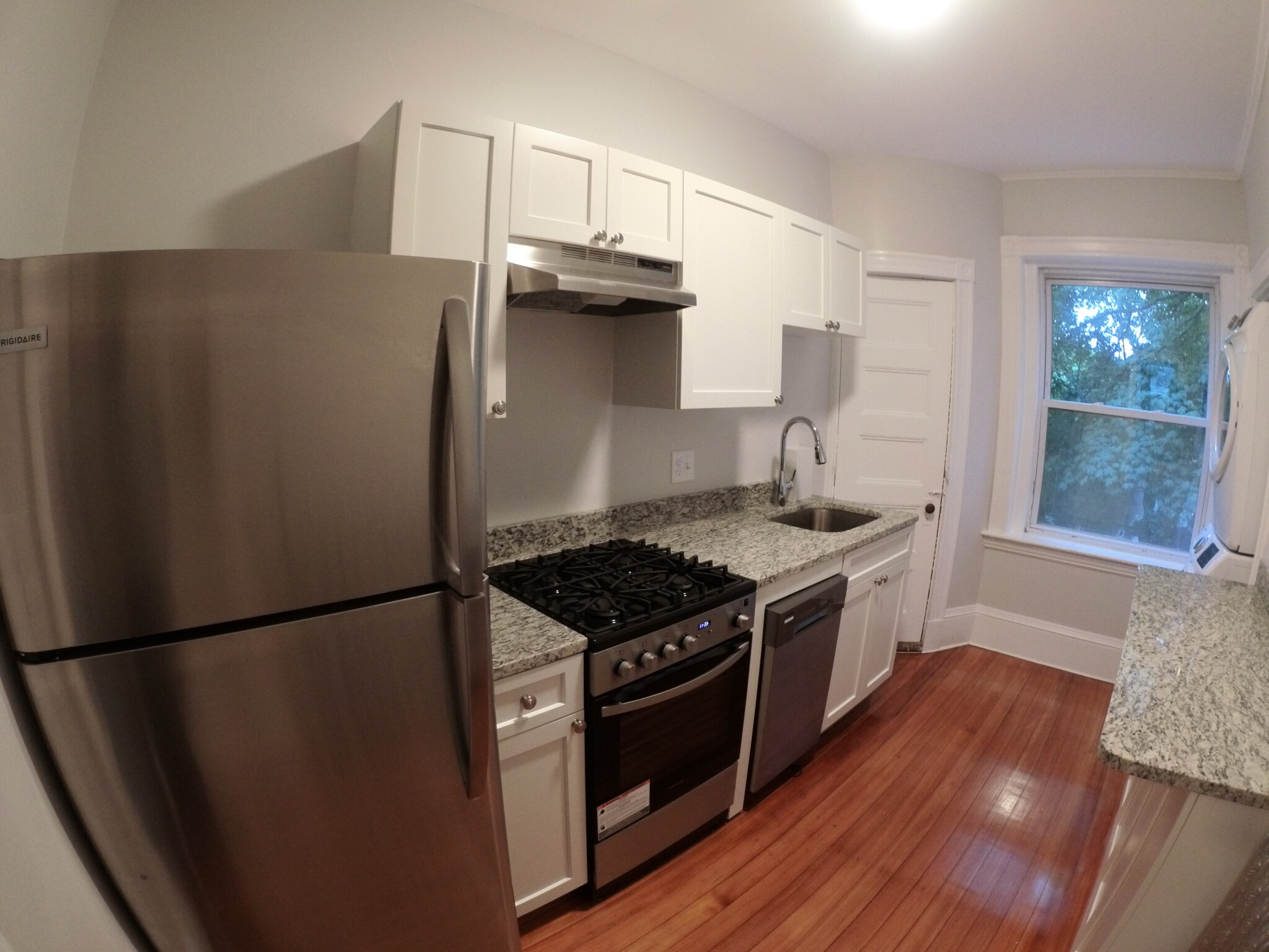 1 bed, 1 bath apartment for rent at 36 High St Unit 4, High Street Hill — photo 8 of 9