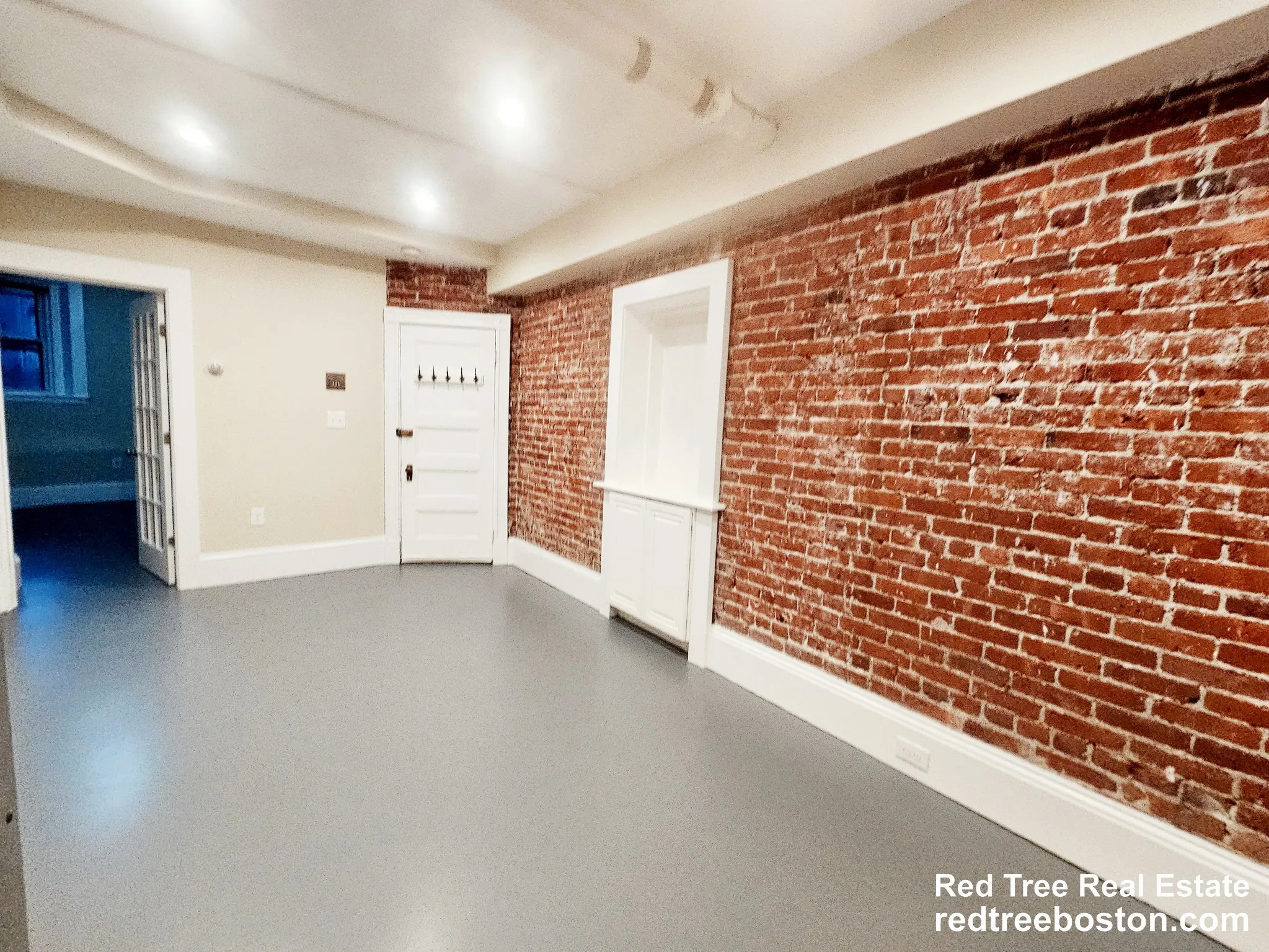 1 bed, 1 bath apartment for rent at 36 High St Unit B2, Brookline — photo 5 of 12