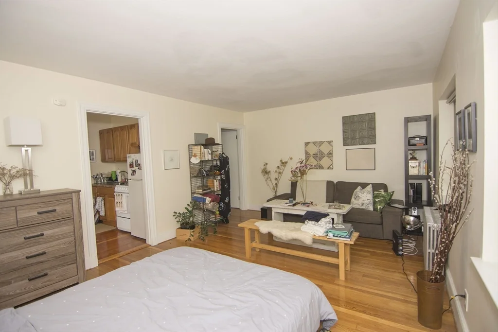 Studio bed, 1 bath apartment for rent at 36 Highland Ave Unit 29, Mid Cambridge — photo 2 of 9