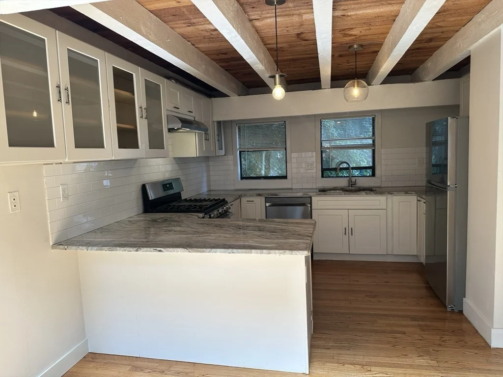 2 bed, 2 bath apartment for rent at 36 Irving St Unit 8, Cambridge — photo 3 of 16