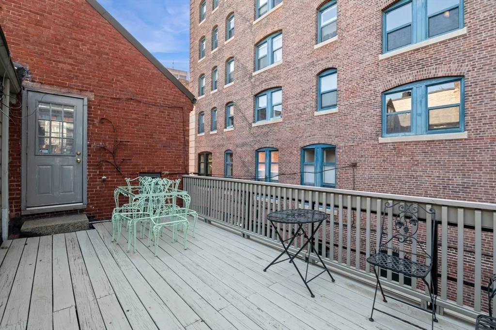 Studio bed, 1 bath apartment for rent at 36 Joy St Unit F2, Beacon Hill — photo 15 of 17