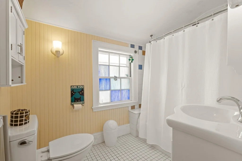 3 bed, 2 bath apartment for rent at 36 Joyce Rd, Medford — photo 23 of 29