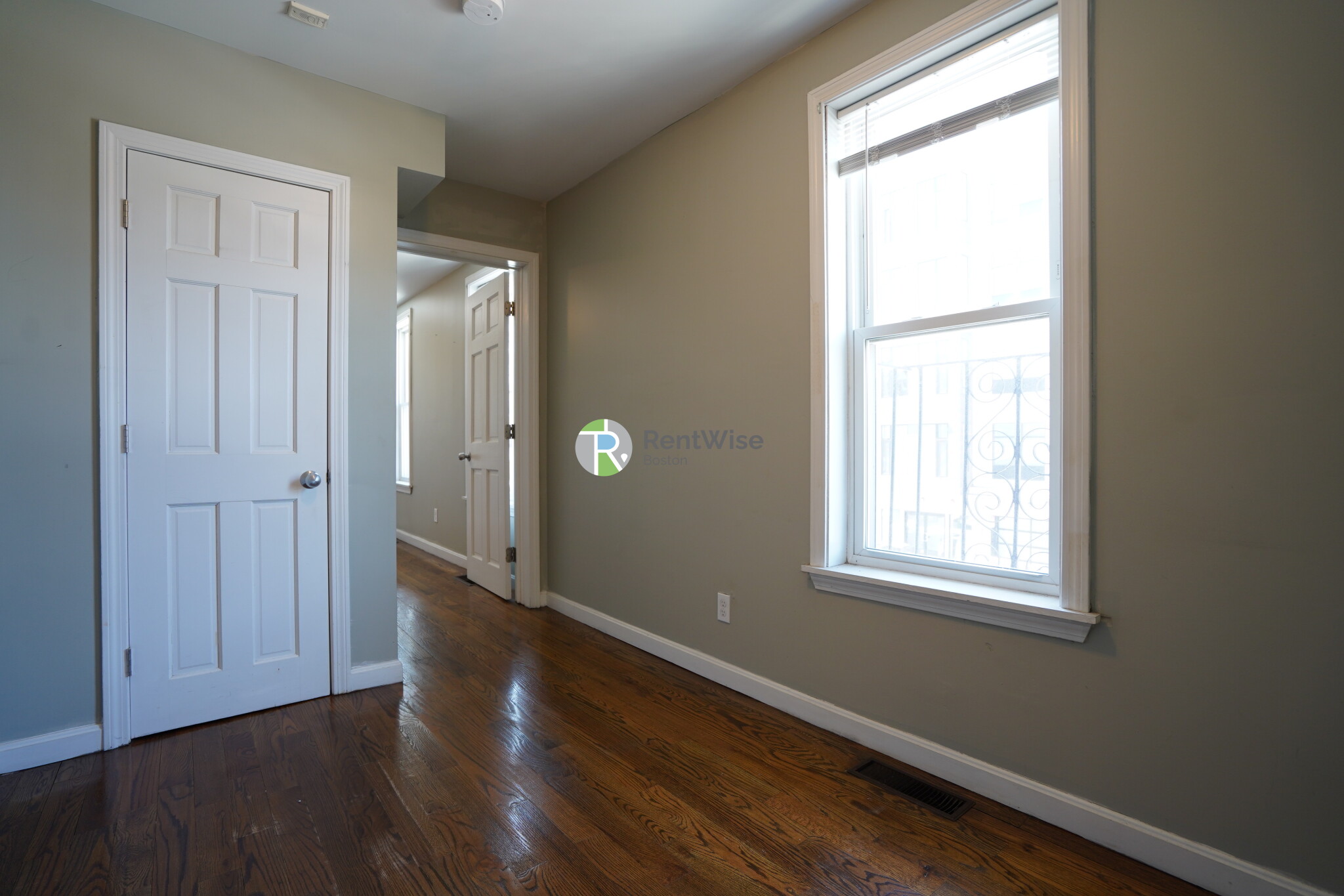 1 bed, 1 bath apartment for rent at 36 L St Unit 1, South Boston — photo 3 of 15
