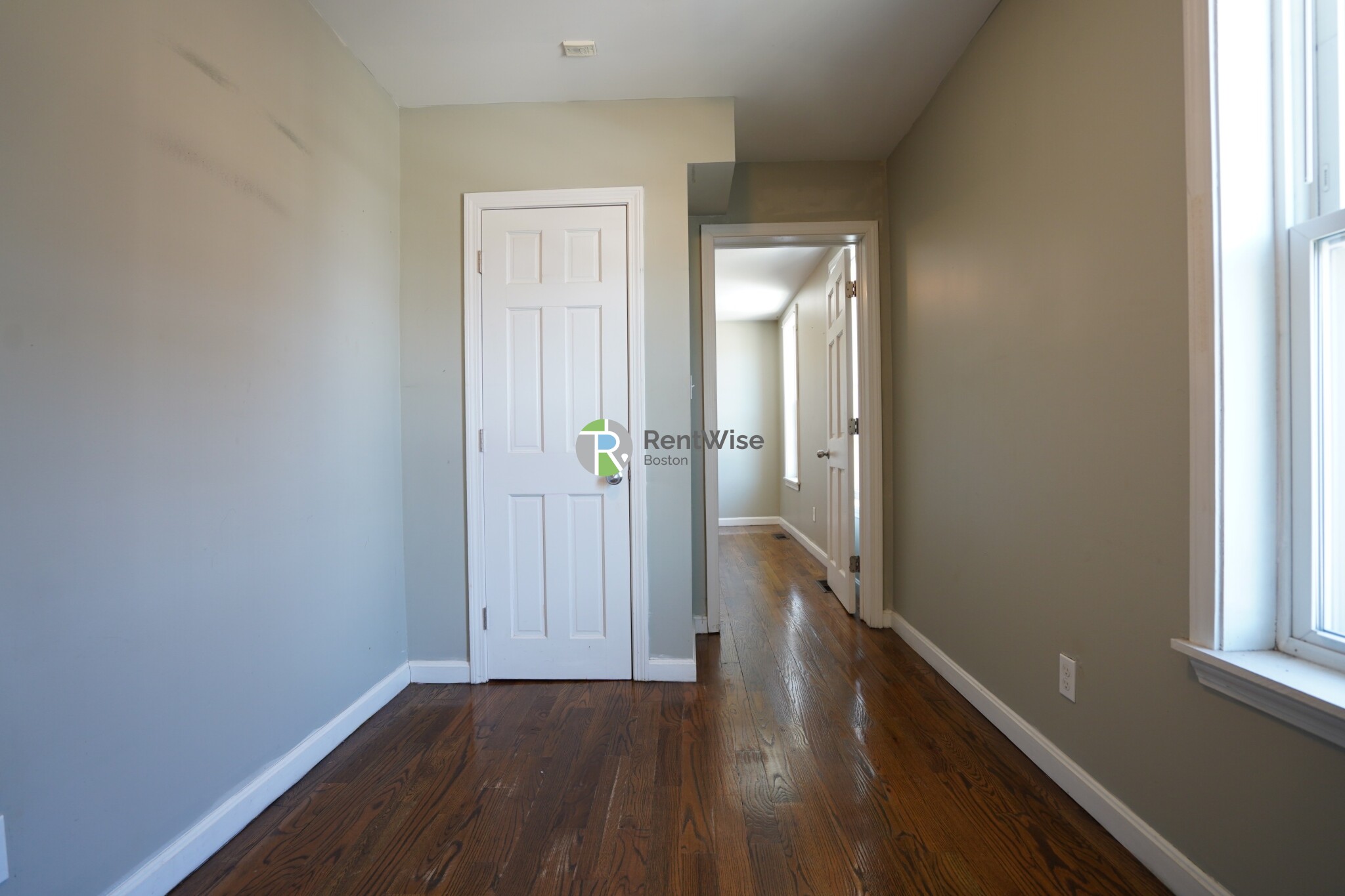 1 bed, 1 bath apartment for rent at 36 L St Unit 1, South Boston — photo 4 of 15