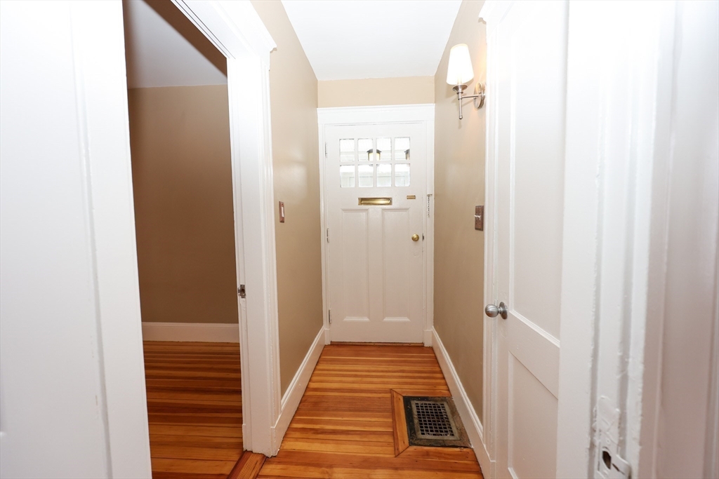 2 bed, 2 bath apartment for rent at 36 Lancaster St Unit 1, Quincy — photo 11 of 31