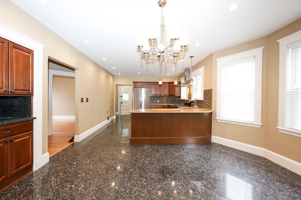 2 bed, 2 bath apartment for rent at 36 Lancaster St Unit 1, Quincy — photo 2 of 31