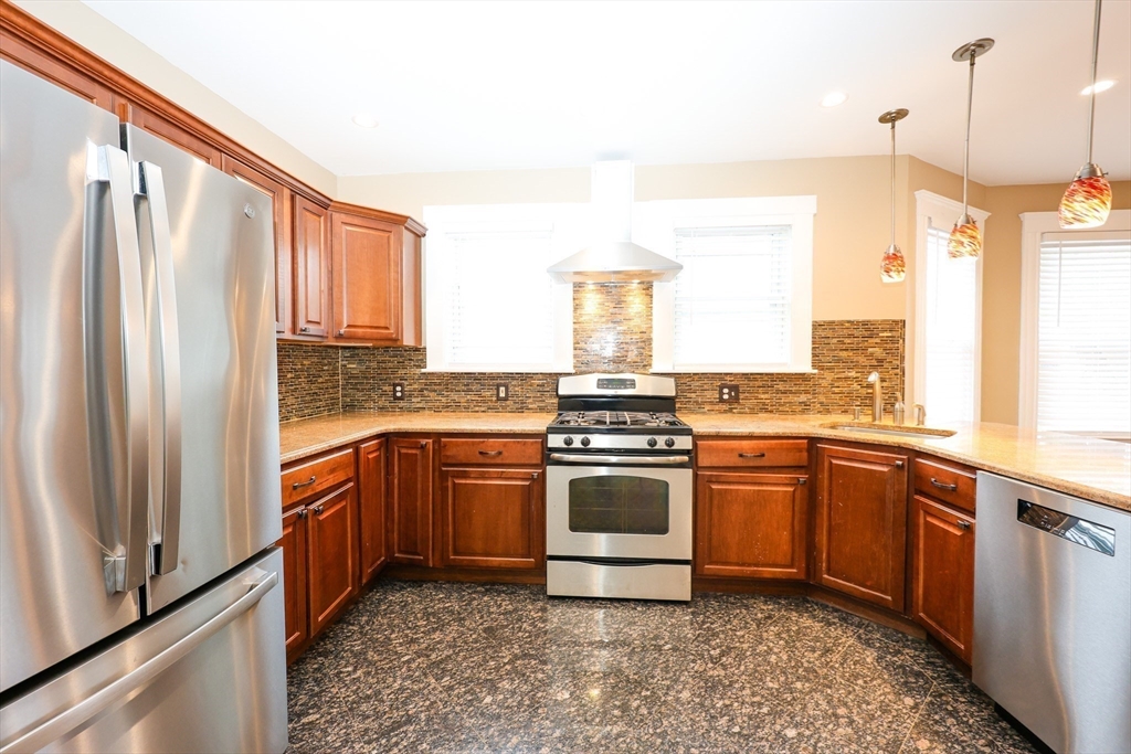2 bed, 2 bath apartment for rent at 36 Lancaster St Unit 1, Quincy — photo 21 of 31