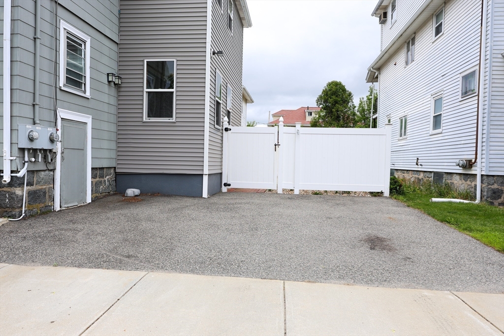 2 bed, 2 bath apartment for rent at 36 Lancaster St Unit 1, Quincy — photo 27 of 31