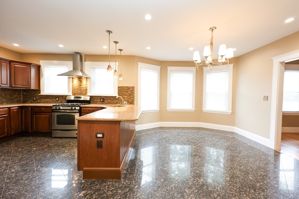 2 bed, 2 bath apartment for rent at 36 Lancaster St Unit 1, Quincy — photo 17 of 31