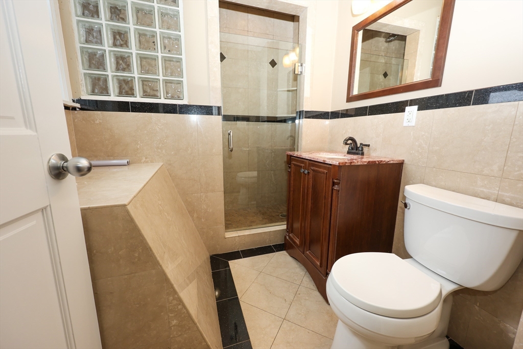 2 bed, 2 bath apartment for rent at 36 Lancaster St Unit 1, Quincy — photo 19 of 31
