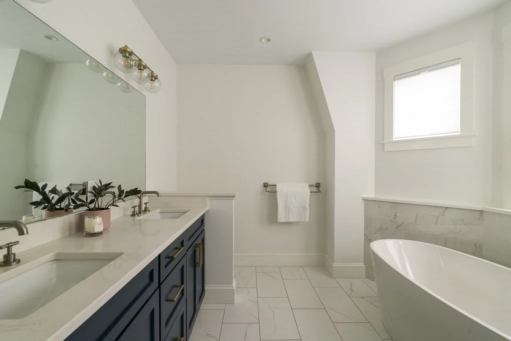 4 bed, 4+ bath apartment for rent at 36 Laurel St Unit FRONT, Spring Hill — photo 14 of 36