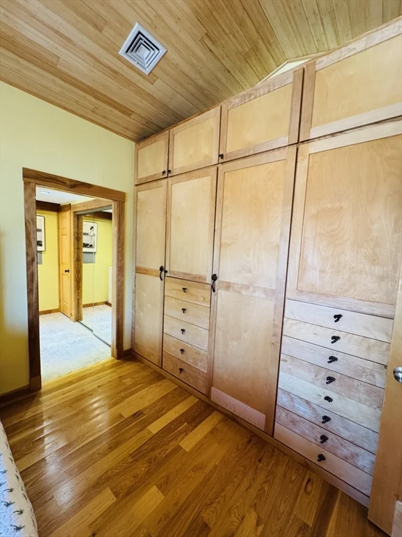1 bed, 2 bath apartment for rent at 36 Lexington St Unit 3, Watertown — photo 11 of 17