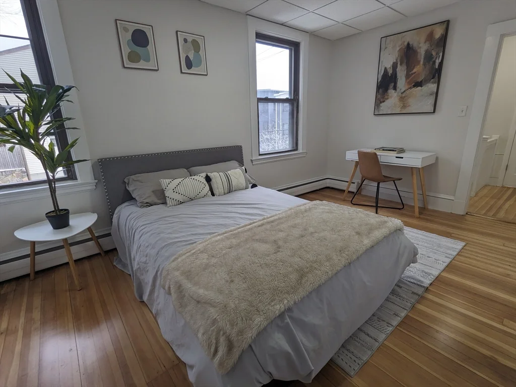 3 bed, 1 bath apartment for rent at 36 Leyden St Unit 2, East Boston — photo 9 of 9