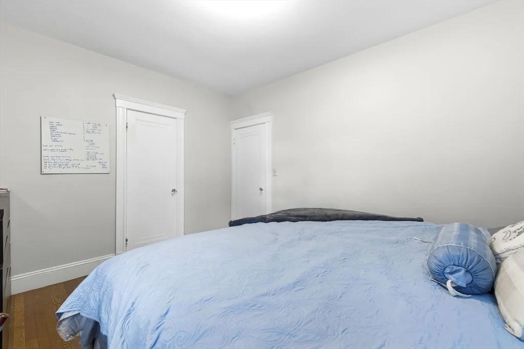 2 bed, 1 bath apartment for rent at 36 Linnaean St Unit 2, Neighborhood Nine — photo 4 of 11