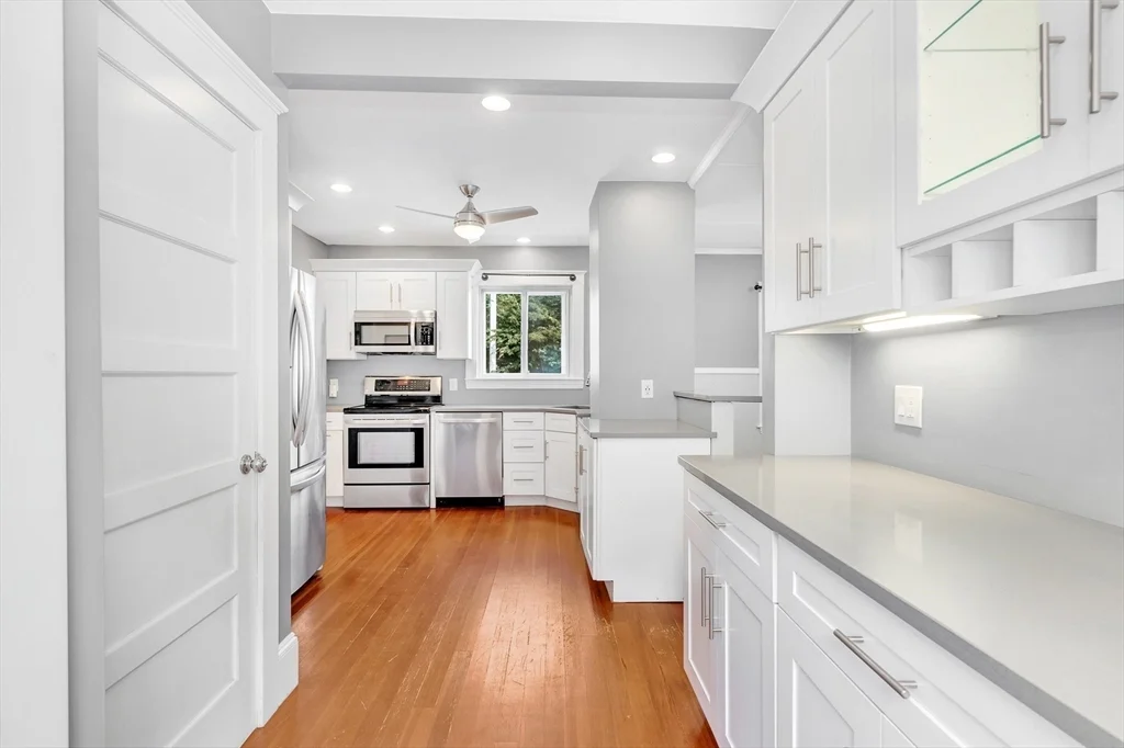 2 bed, 1 bath apartment for rent at 36 Marshall St Unit 1, Winthrop Center — photo 15 of 20