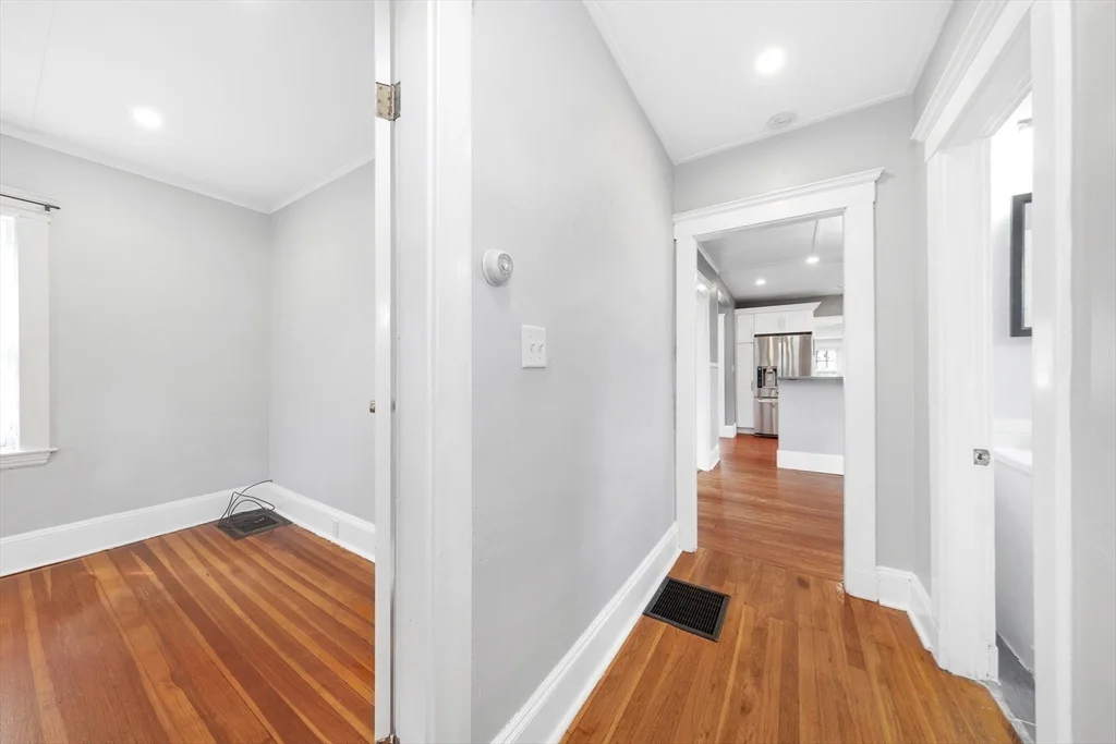 2 bed, 1 bath apartment for rent at 36 Marshall St Unit 1, Winthrop Center — photo 9 of 20