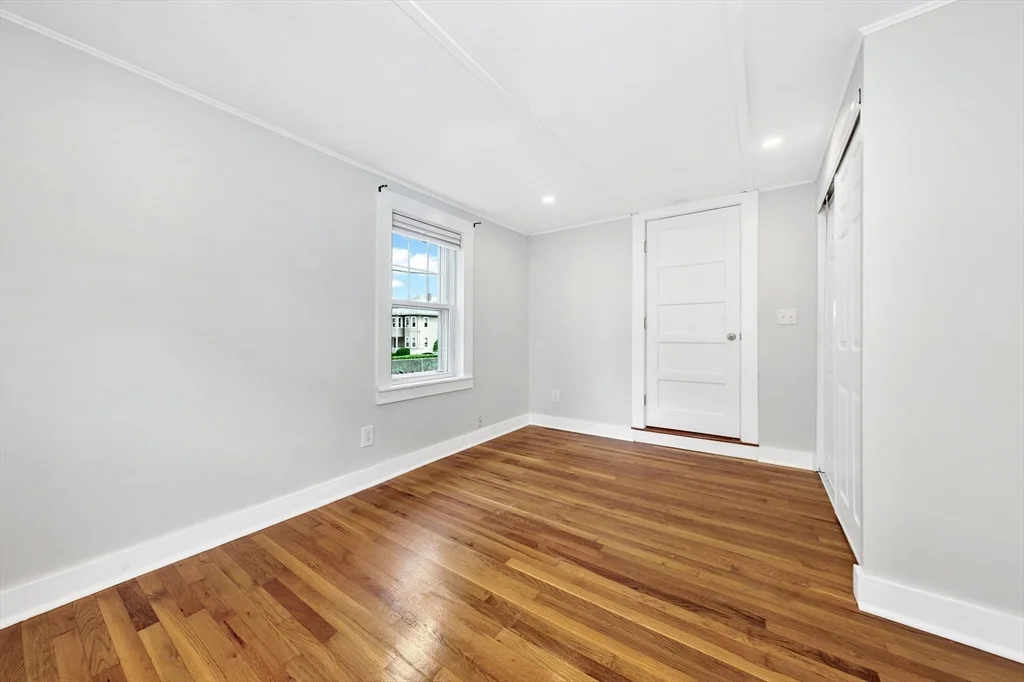 2 bed, 1 bath apartment for rent at 36 Marshall St Unit 1, Winthrop Center — photo 7 of 20