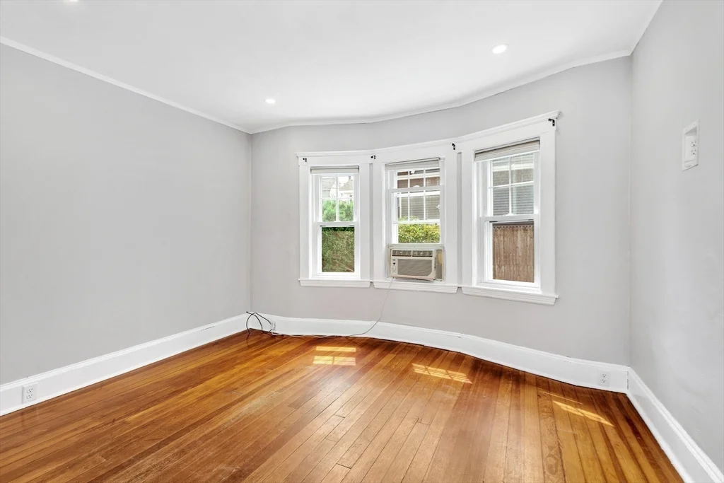 2 bed, 1 bath apartment for rent at 36 Marshall St Unit 1, Winthrop — photo 14 of 20