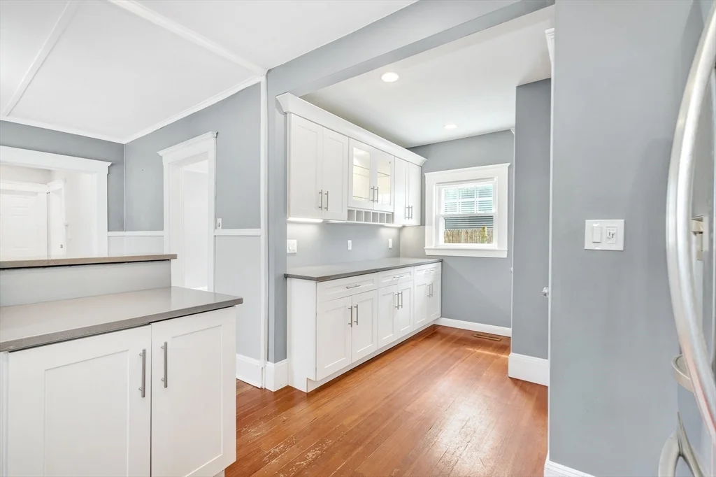 2 bed, 1 bath apartment for rent at 36 Marshall St Unit 1, Winthrop — photo 17 of 20