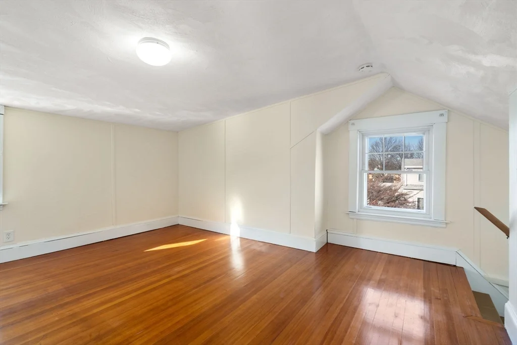 3 bed, 1 bath apartment for rent at 36 Marshall St Unit 2, Winthrop — photo 16 of 19