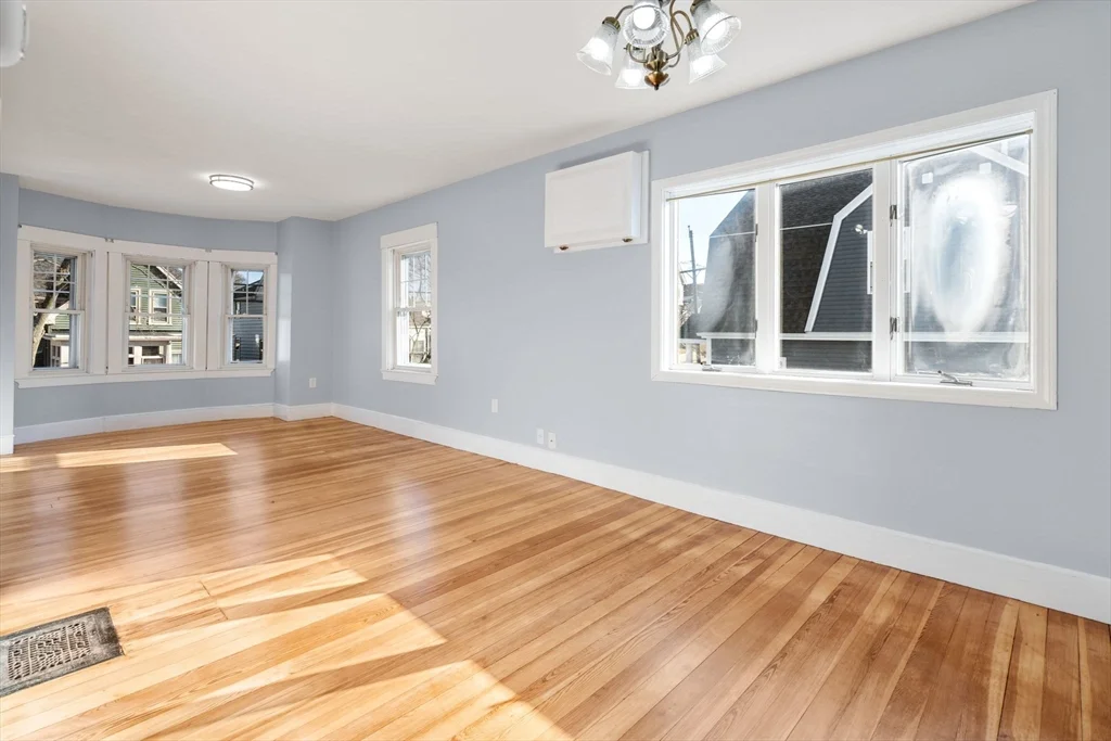 3 bed, 1 bath apartment for rent at 36 Marshall St Unit 2, Winthrop — photo 11 of 19