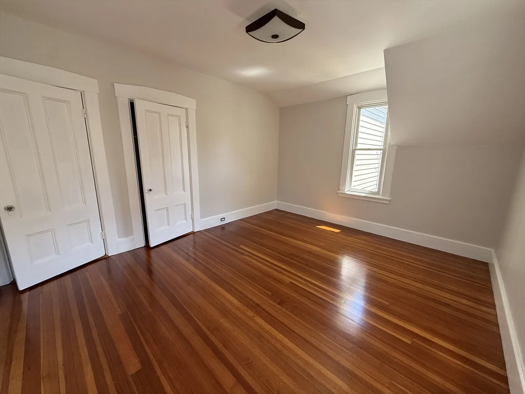 3 bed, 1 bath apartment for rent at 36 Mayfield St Unit 2, Dorchester — photo 5 of 5
