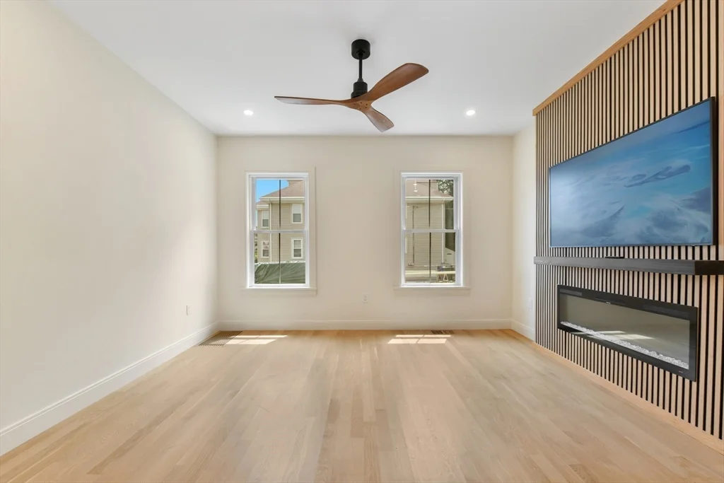 2 bed, 2 bath apartment for rent at 36 Mckone St Unit 1, Dorchester — photo 13 of 32