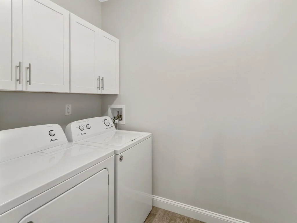 3 bed, 2 bath apartment for rent at 36 Millmont St Unit 36, Roxbury — photo 11 of 13