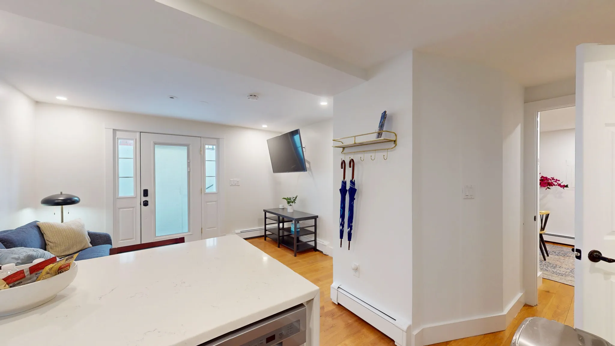 1 bed, 1 bath apartment for rent at 36 Montgomery St Unit a, North Cambridge — photo 6 of 14