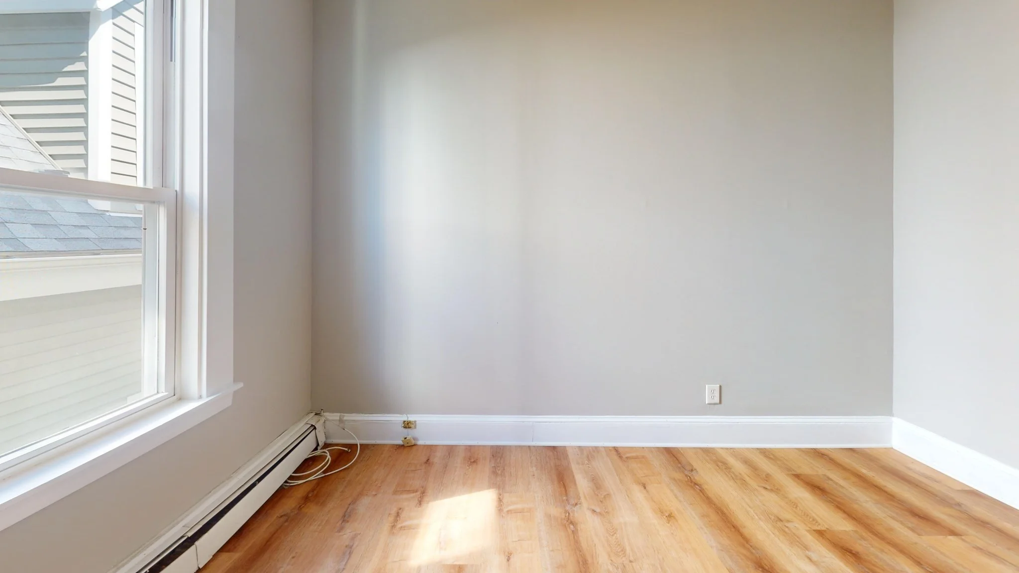 3 bed, 1 bath apartment for rent at 36 Mozart Unit 3, Jamaica Plain — photo 5 of 11