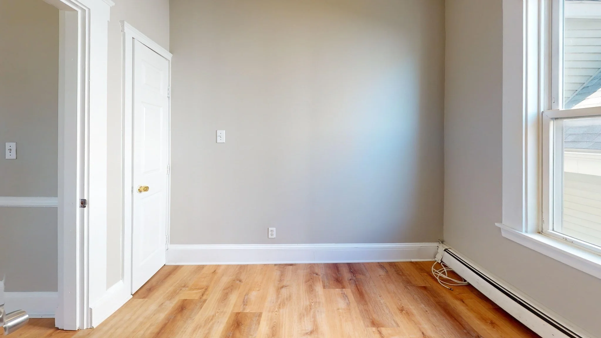 3 bed, 1 bath apartment for rent at 36 Mozart Unit 3, Jamaica Plain — photo 6 of 11