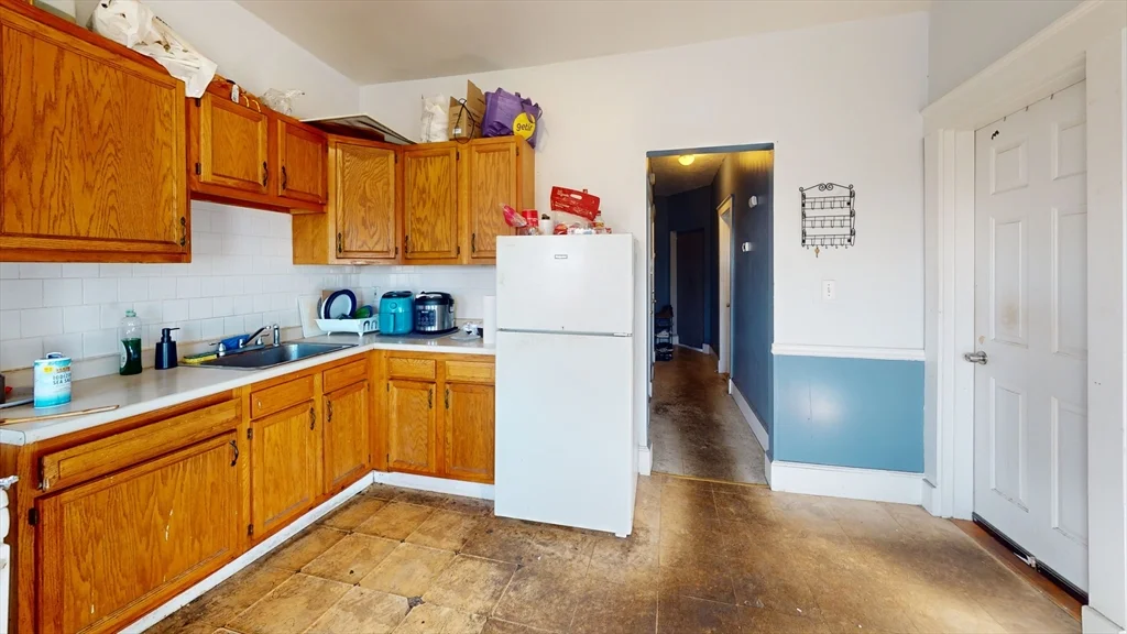 3 bed, 1 bath apartment for rent at 36 Mozart Unit 3, Jamaica Plain — photo 1 of 4