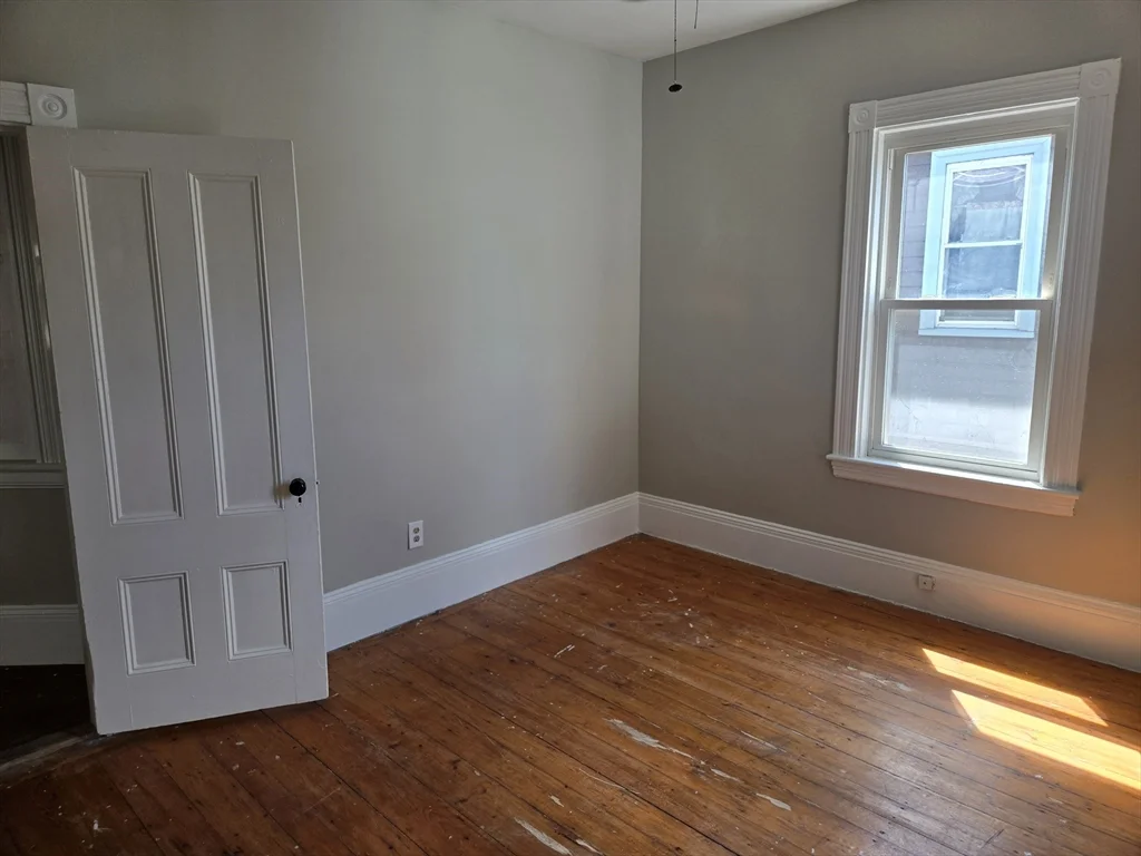 3 bed, 1 bath apartment for rent at 36 Msgr Patrick J Lydon Way Unit 2, Dorchester — photo 8 of 12
