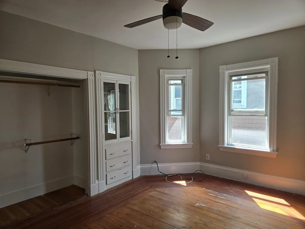 3 bed, 1 bath apartment for rent at 36 Msgr Patrick J Lydon Way Unit 2, Dorchester — photo 5 of 12