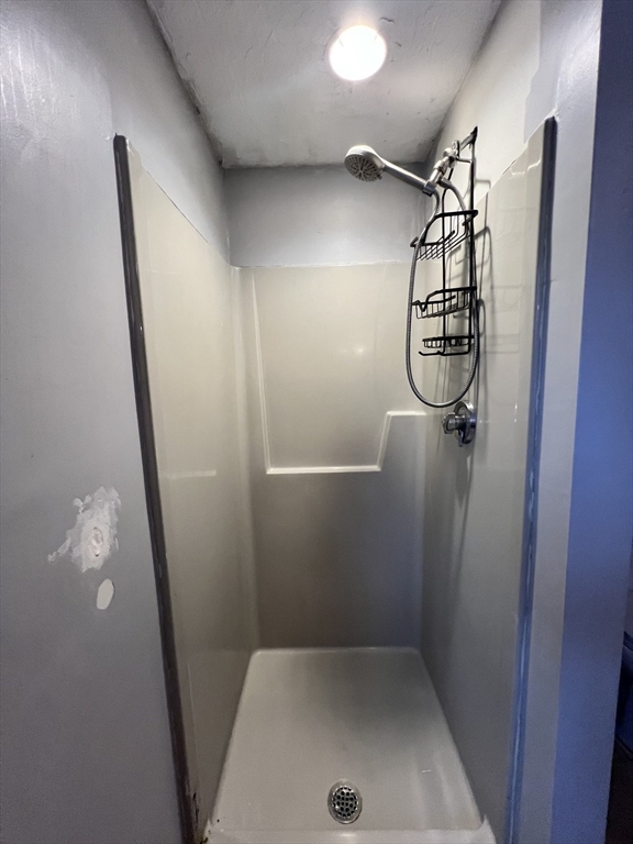3 bed, 2 bath apartment for rent at 36 Mt Pleasant Unit 4, Plymouth — photo 11 of 18
