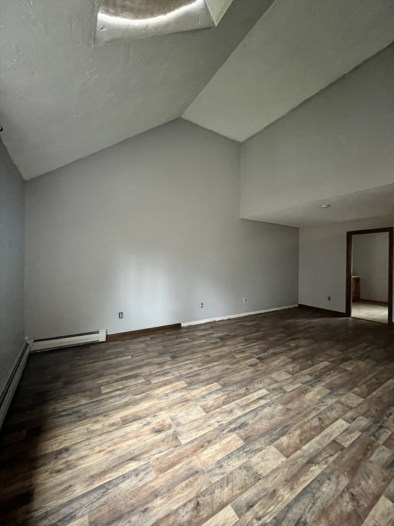 3 bed, 2 bath apartment for rent at 36 Mt Pleasant Unit 4, Plymouth — photo 6 of 18
