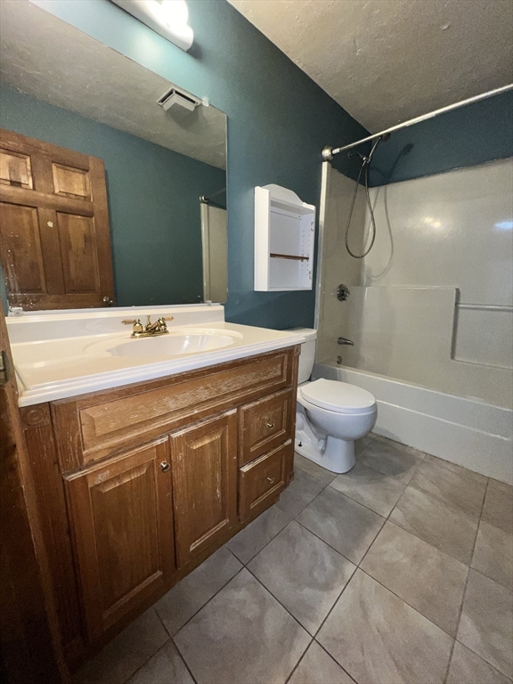 3 bed, 2 bath apartment for rent at 36 Mt Pleasant Unit 4, Plymouth — photo 12 of 18