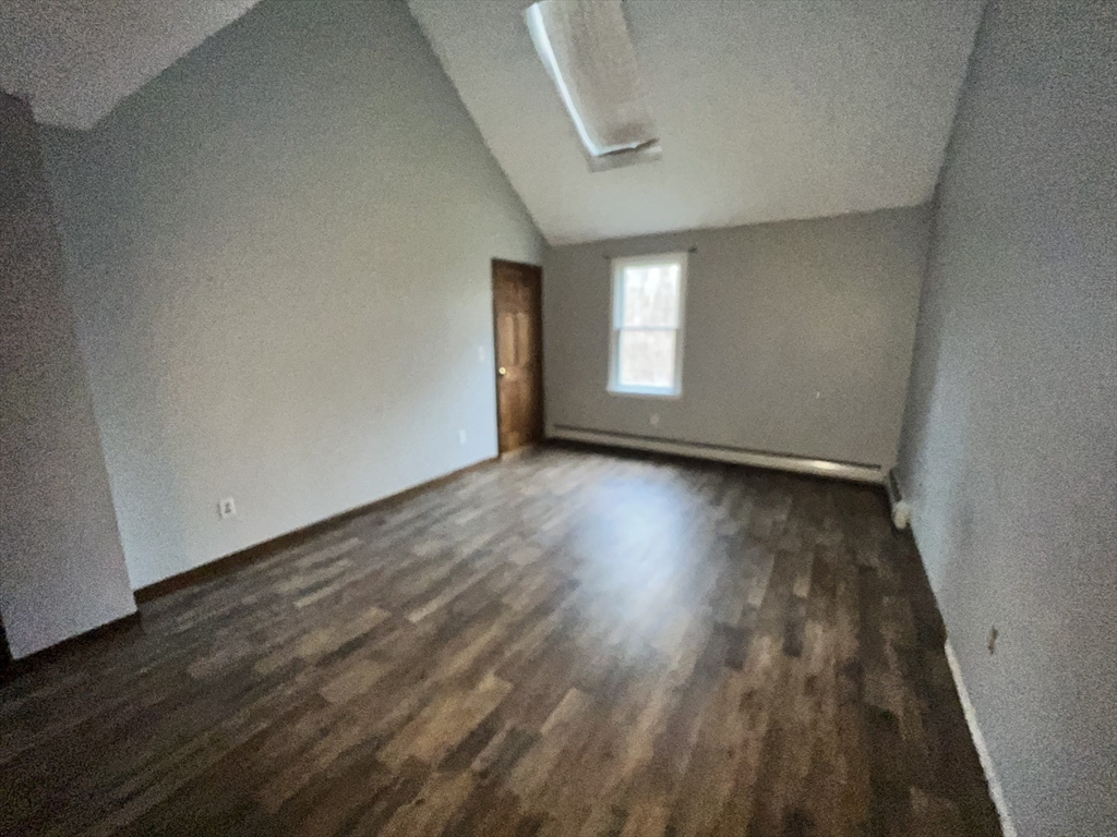 3 bed, 2 bath apartment for rent at 36 Mt Pleasant Unit 4, Plymouth — photo 7 of 18