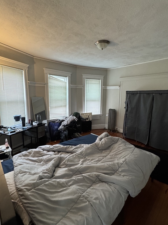 4 bed, 2 bath apartment for rent at 36 North Beacon St Unit 2, Allston — photo 8 of 8