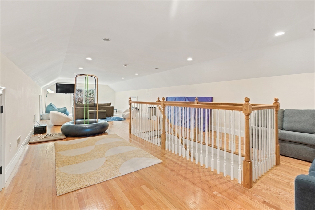 6 bed, 4+ bath apartment for rent at 36 Normandy Rd, Lexington — photo 24 of 32