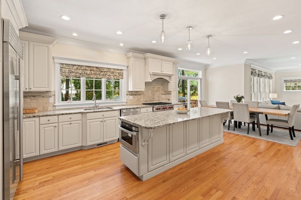 6 bed, 4+ bath apartment for rent at 36 Normandy Rd, Lexington — photo 8 of 32