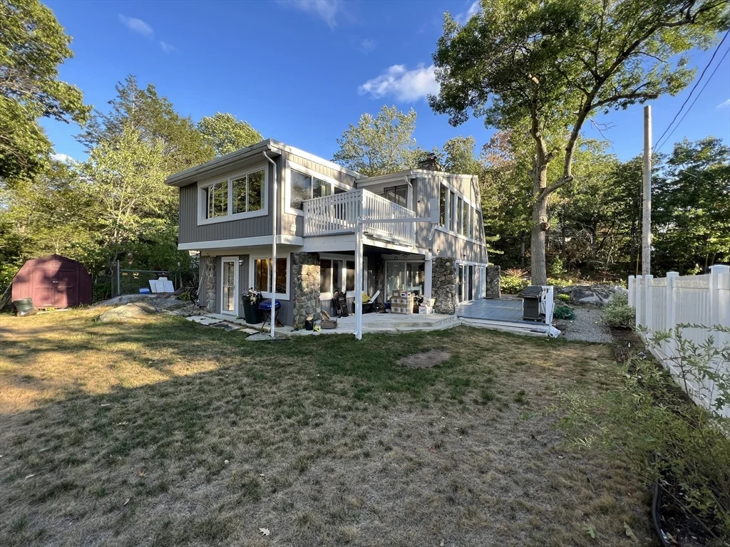 4 bed, 2 bath apartment for rent at 36 Oak Cliff Rd, East Weymouth — photo 36 of 40
