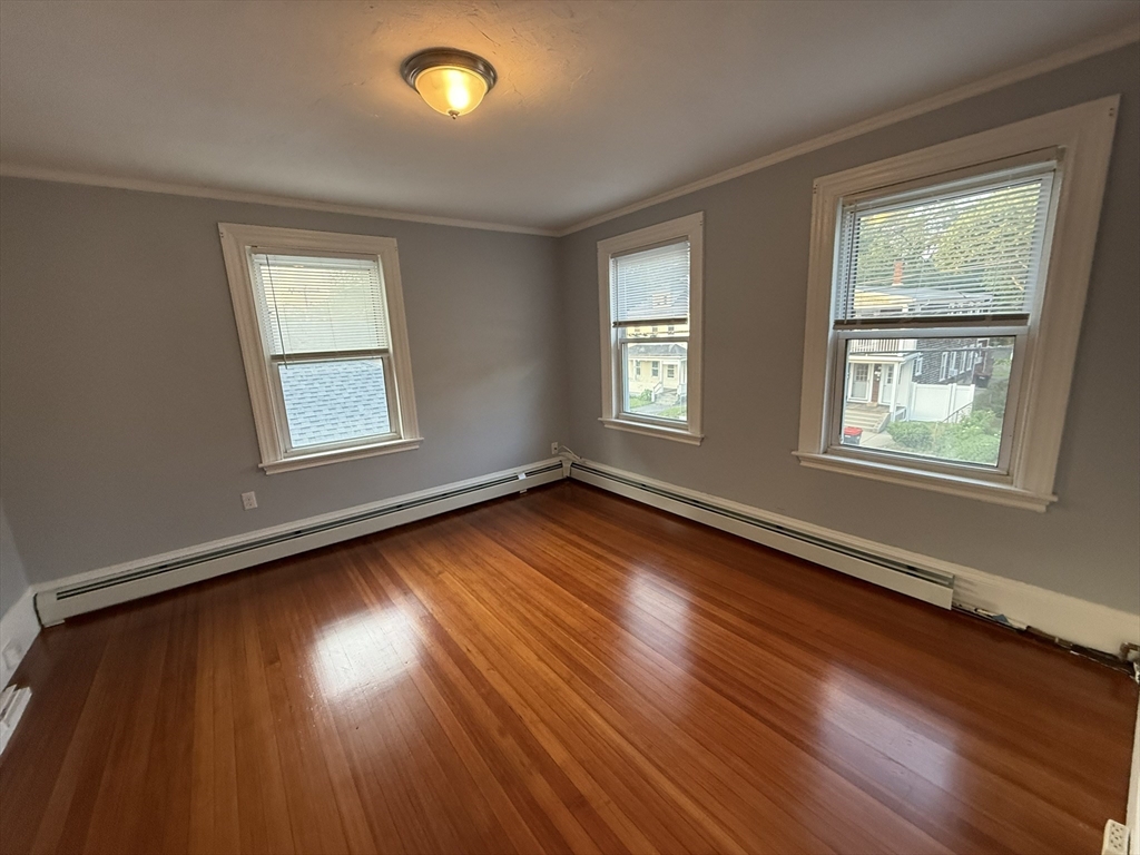 2 bed, 1 bath apartment for rent at 36 Oak St Unit 2, Downtown — photo 13 of 21