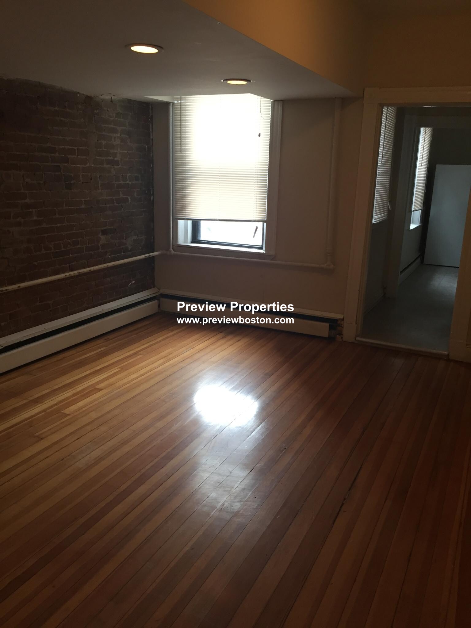 2 bed, 1 bath apartment for rent at 36 Orkney Rd Unit BP, Brighton — photo 4 of 7