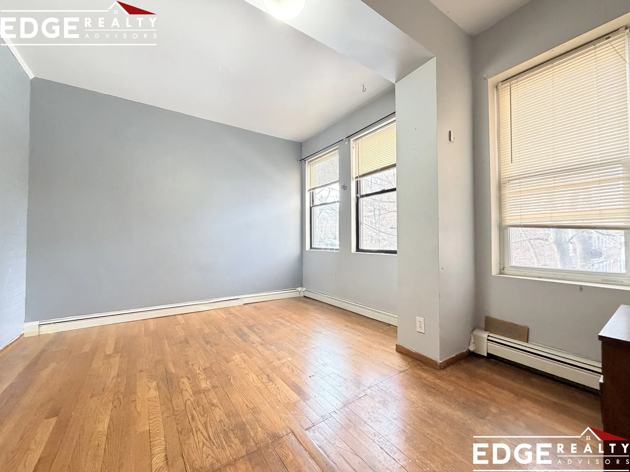 4 bed, 2 bath apartment for rent at 36 Park Vale Ave Unit 3, Brighton — photo 5 of 12