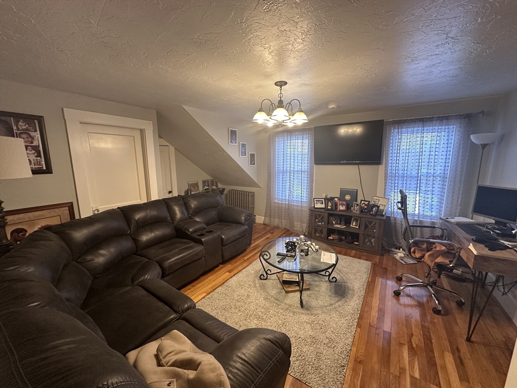 2 bed, 1 bath apartment for rent at 36 Pond St Unit 2, Avon — photo 9 of 14