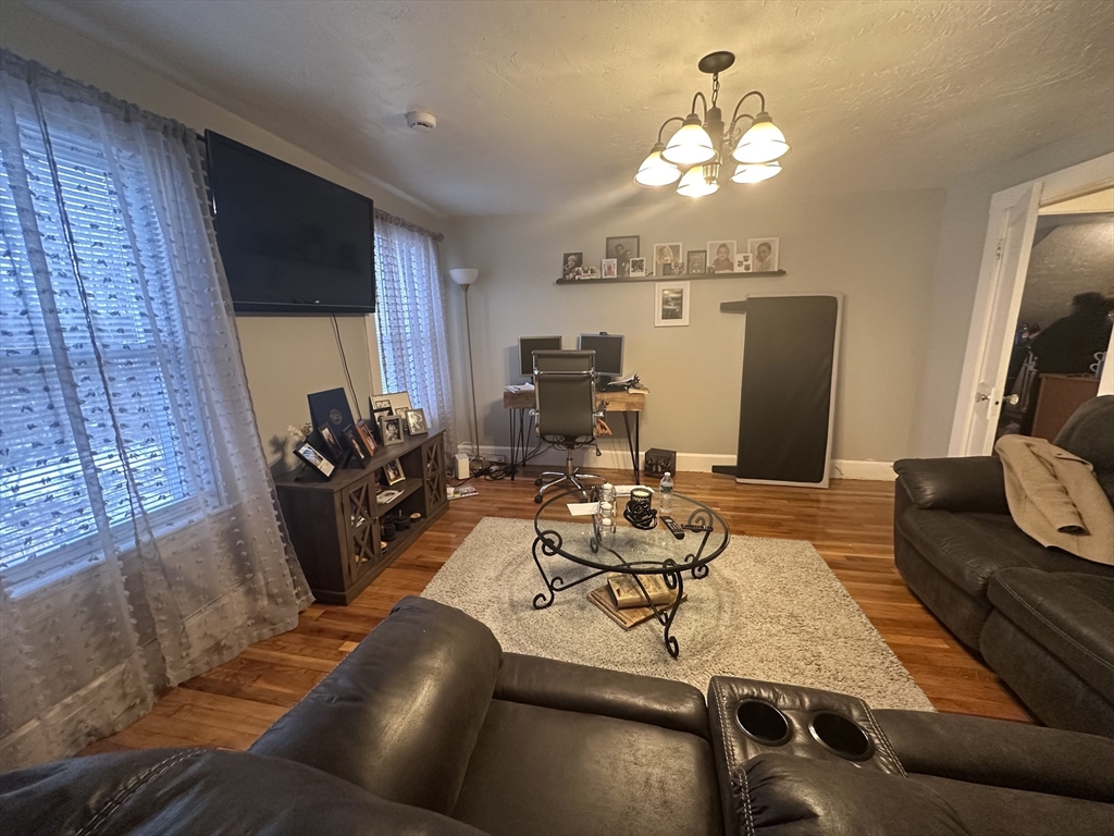 2 bed, 1 bath apartment for rent at 36 Pond St Unit 2, Avon — photo 10 of 14